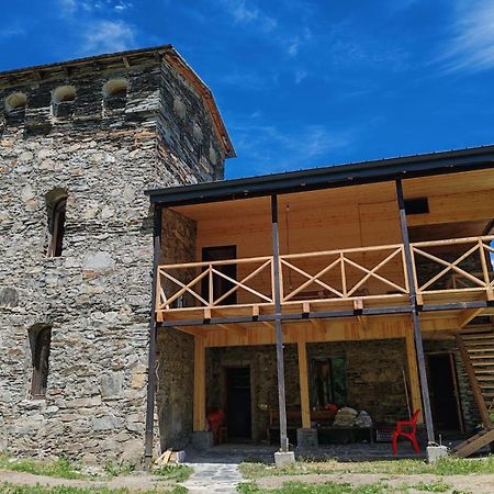 Chazhashi Guesthouse Ushguli Bagian luar foto